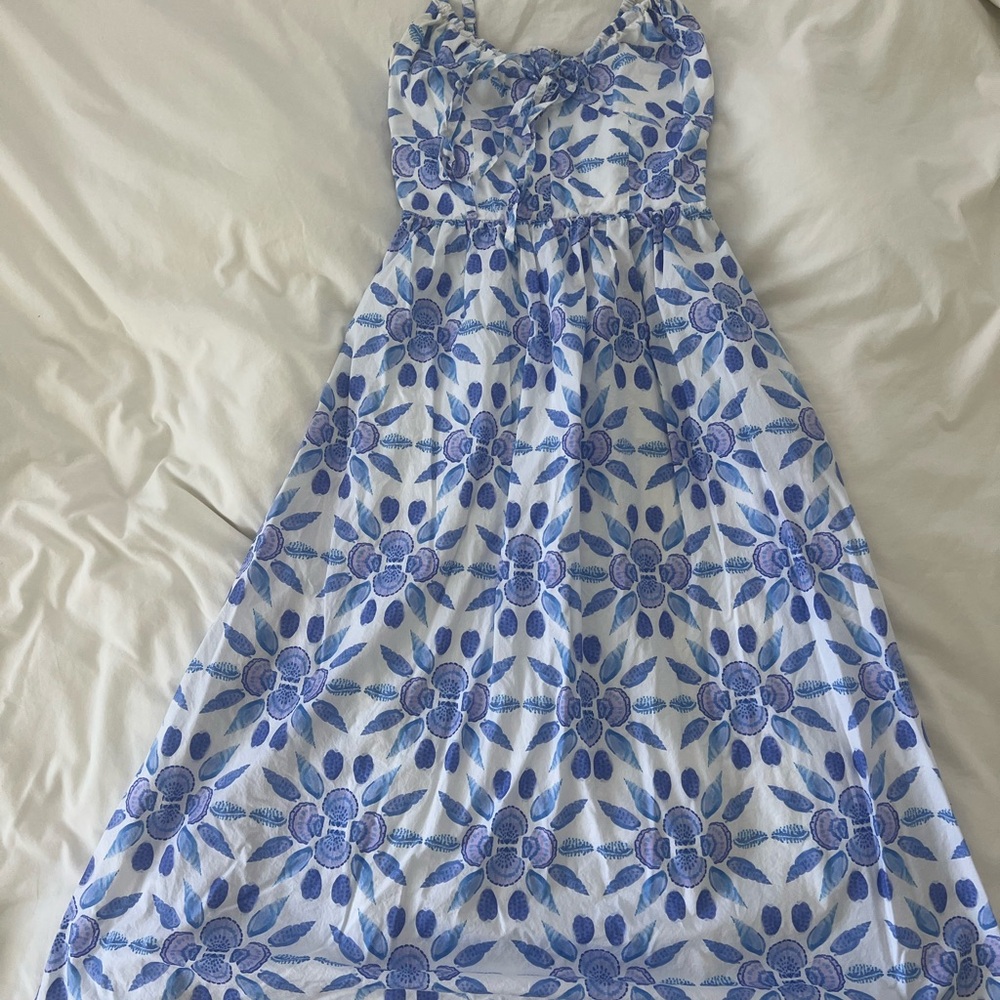 Hill House Blue and White Floral Midi Dress - Picture 2 of 6